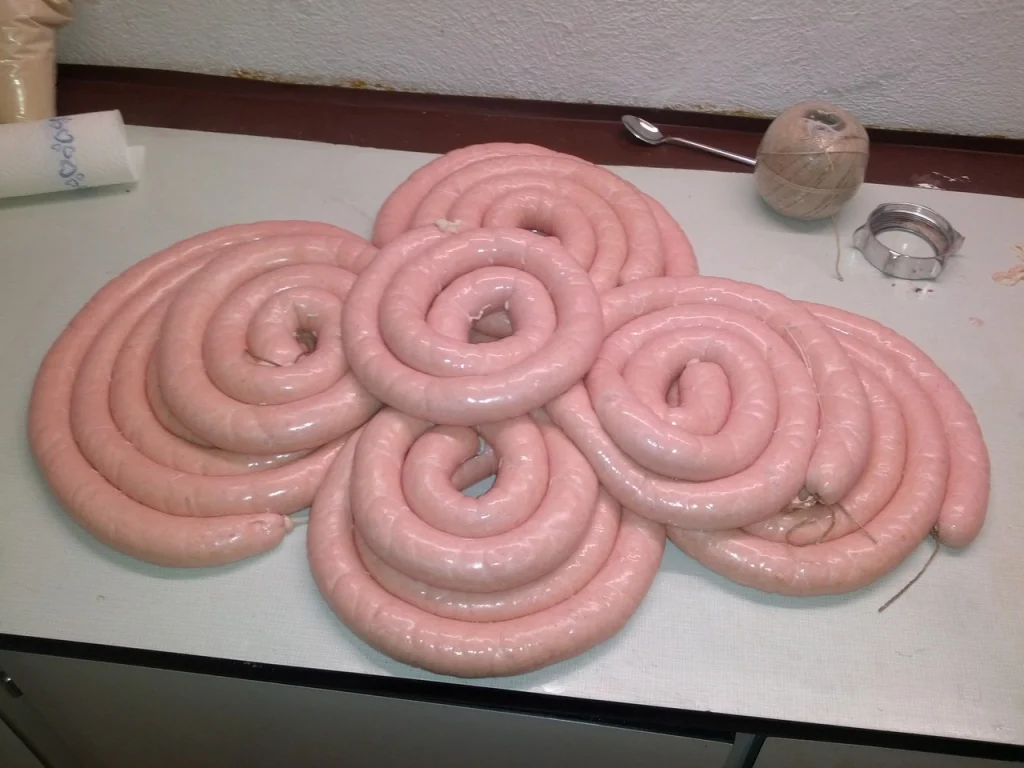Kalbsbratwurst nach Schweizer Art