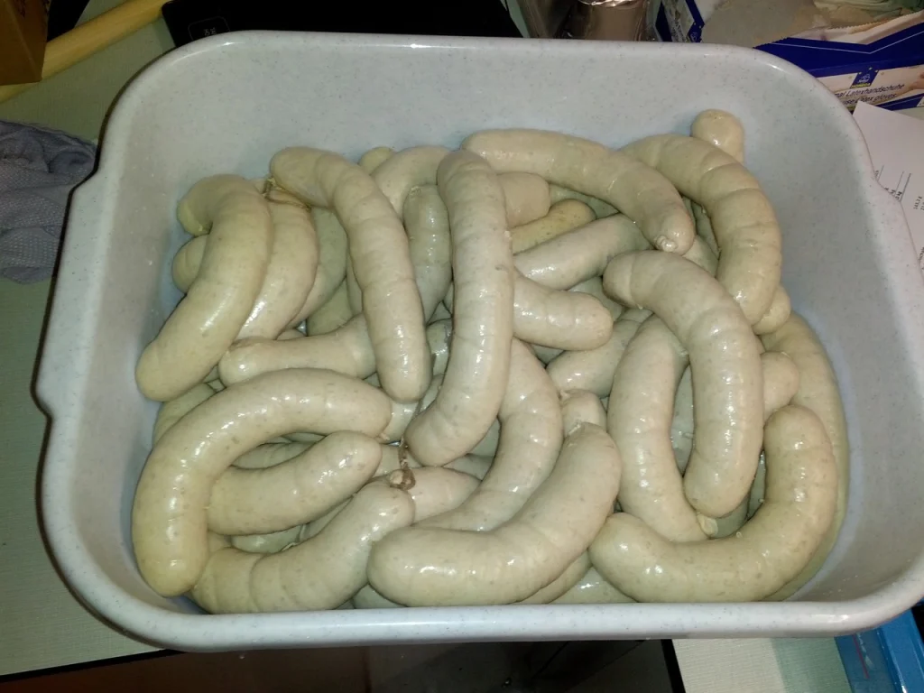 Kalbsbratwurst nach Schweizer Art